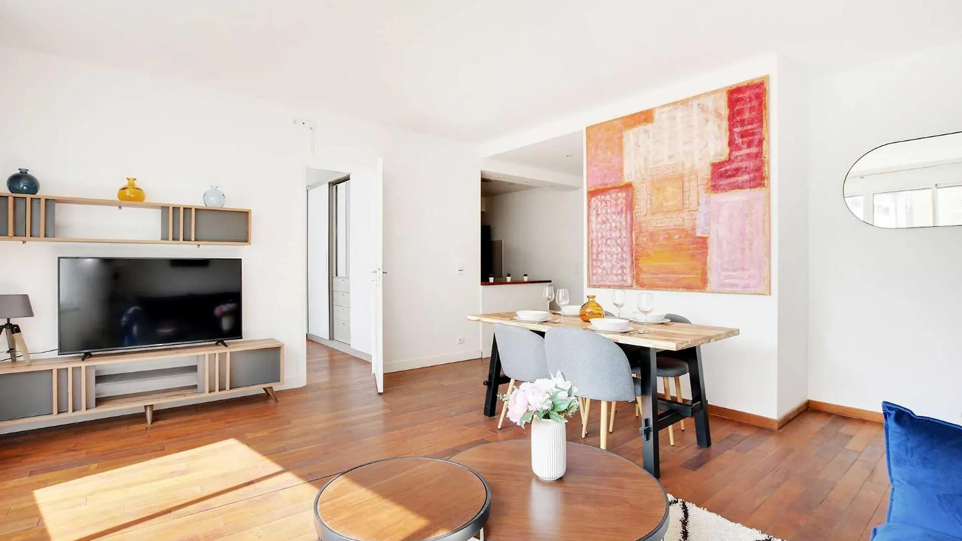 Apartament Charming Convention Serres